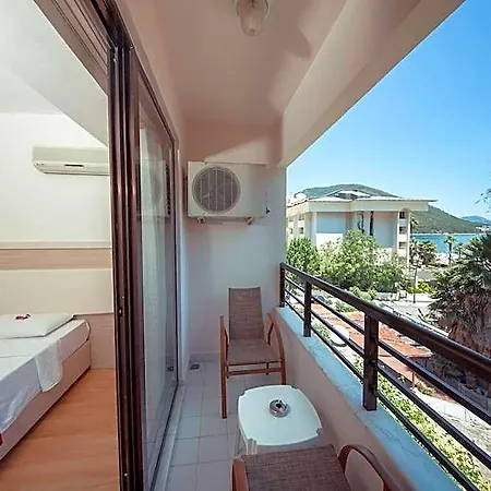 فندق Portofino تورونشْ